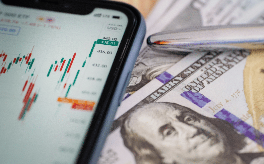 選股與績效回測