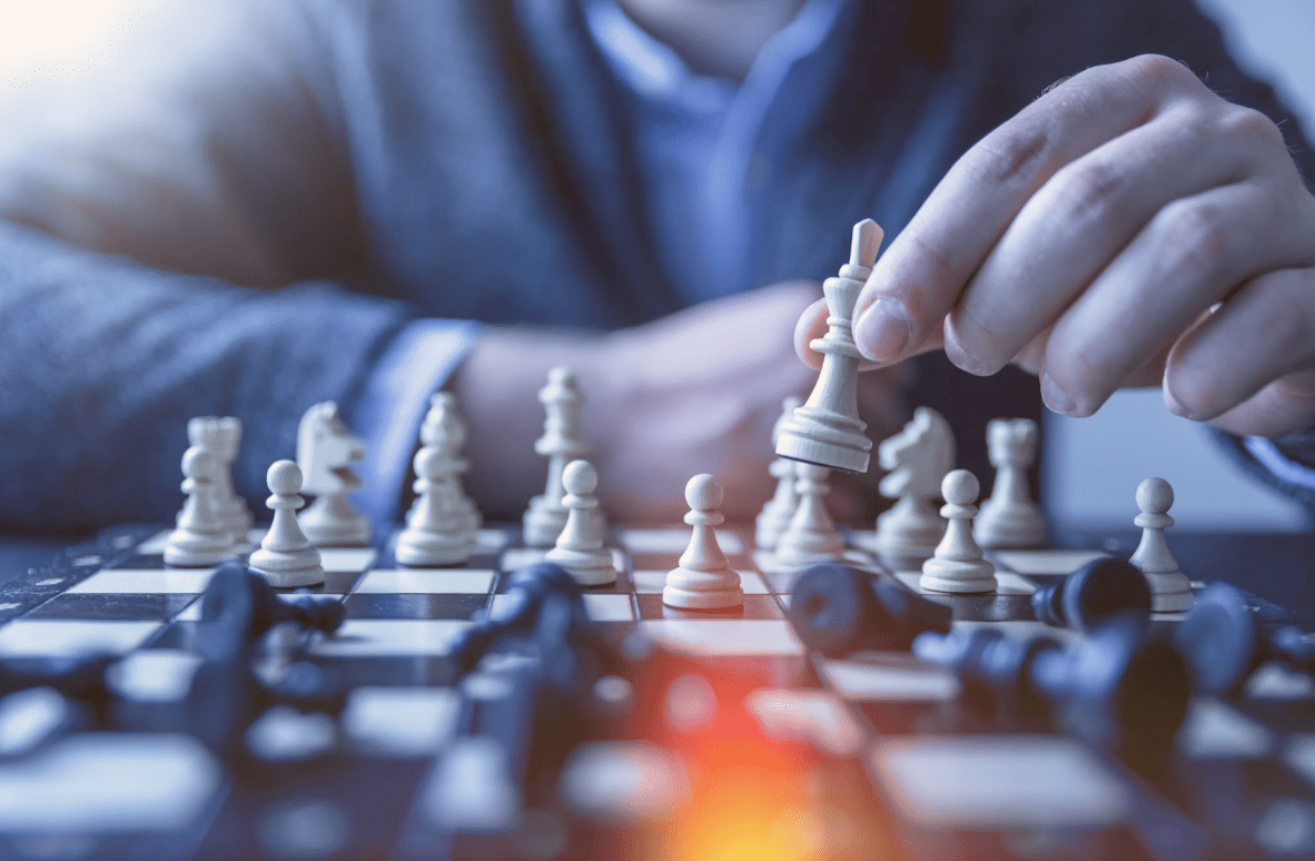 Implementing Peter Lynch’s Stock-Picking Philosophy: A Quantitative Strategy Combining Growth and Value